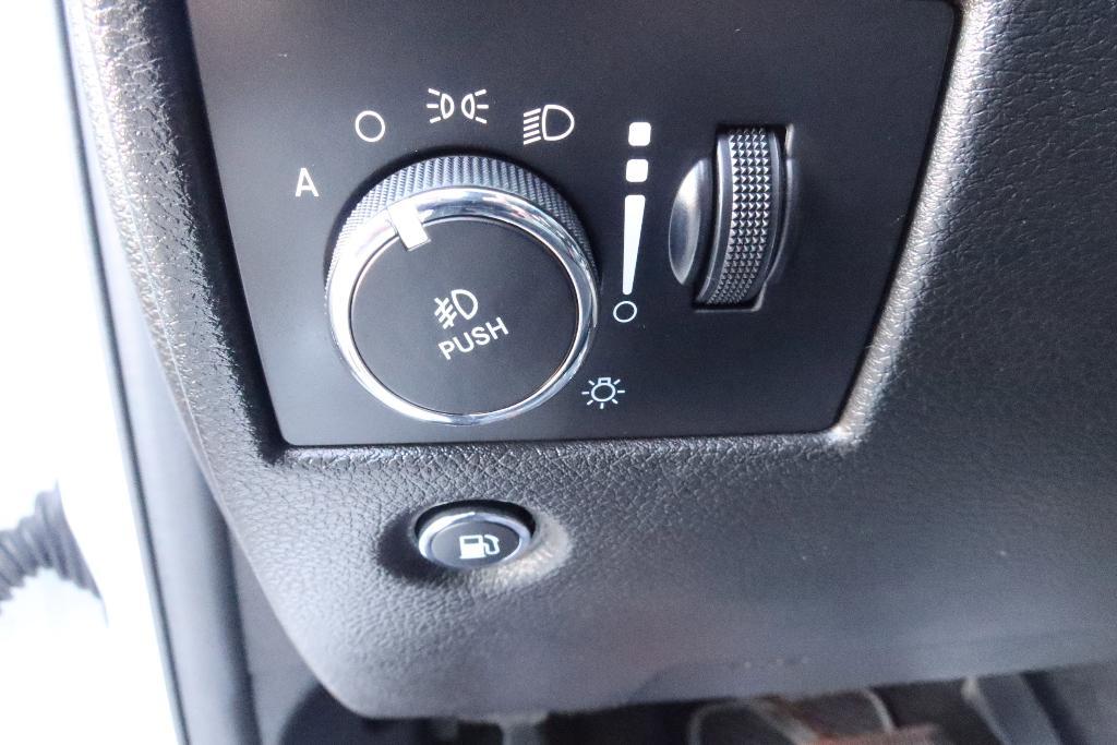 used 2021 Jeep Grand Cherokee car, priced at $24,888