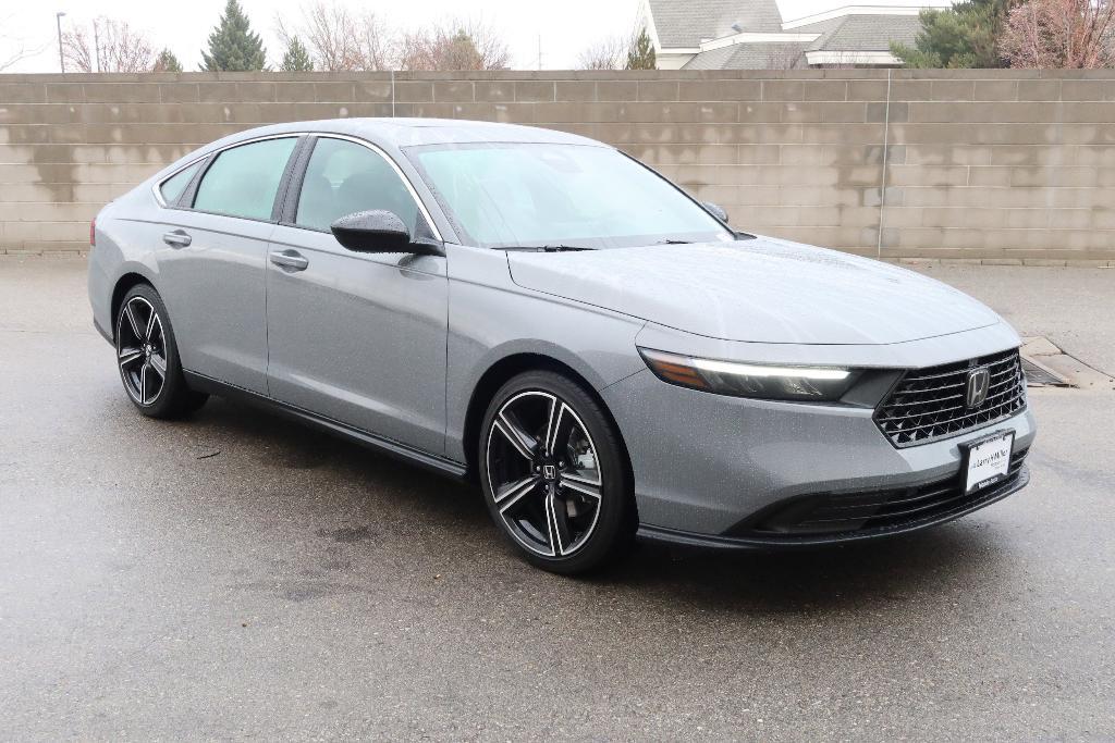 new 2025 Honda Accord Hybrid car, priced at $33,816