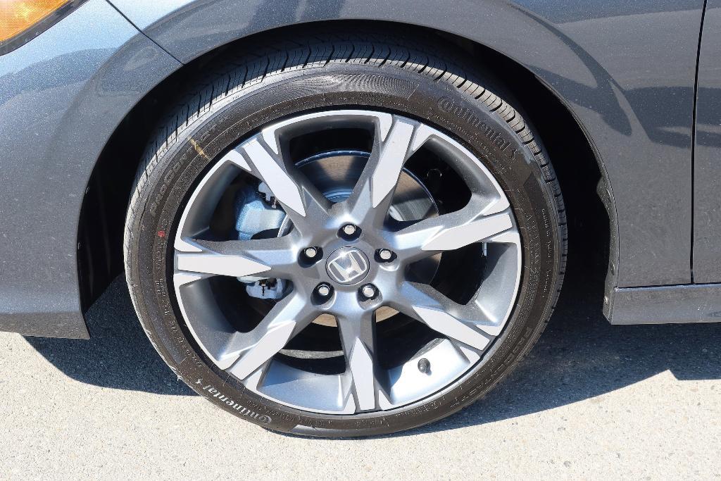 new 2026 Honda Civic Hybrid car, priced at $33,490
