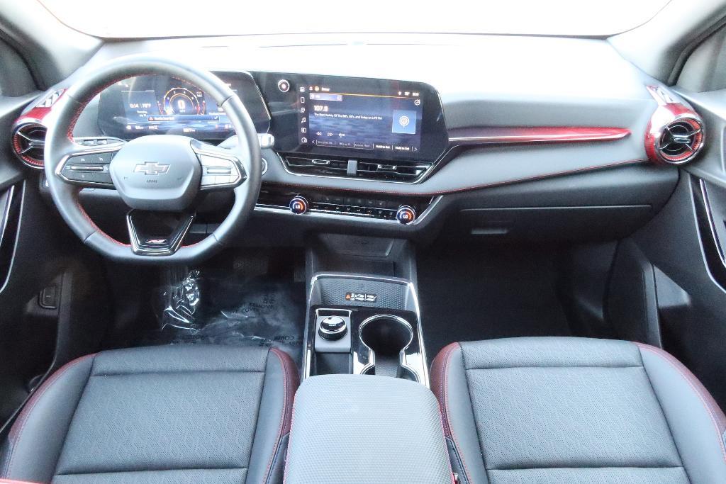 used 2025 Chevrolet Equinox car, priced at $33,216