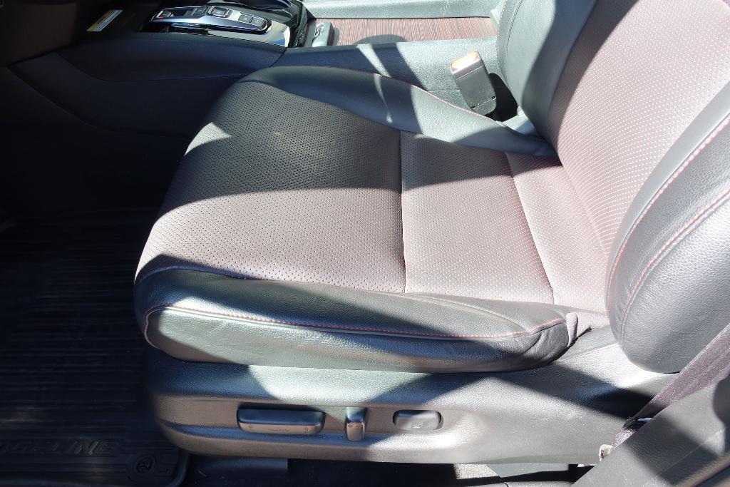 used 2022 Honda Ridgeline car, priced at $36,804