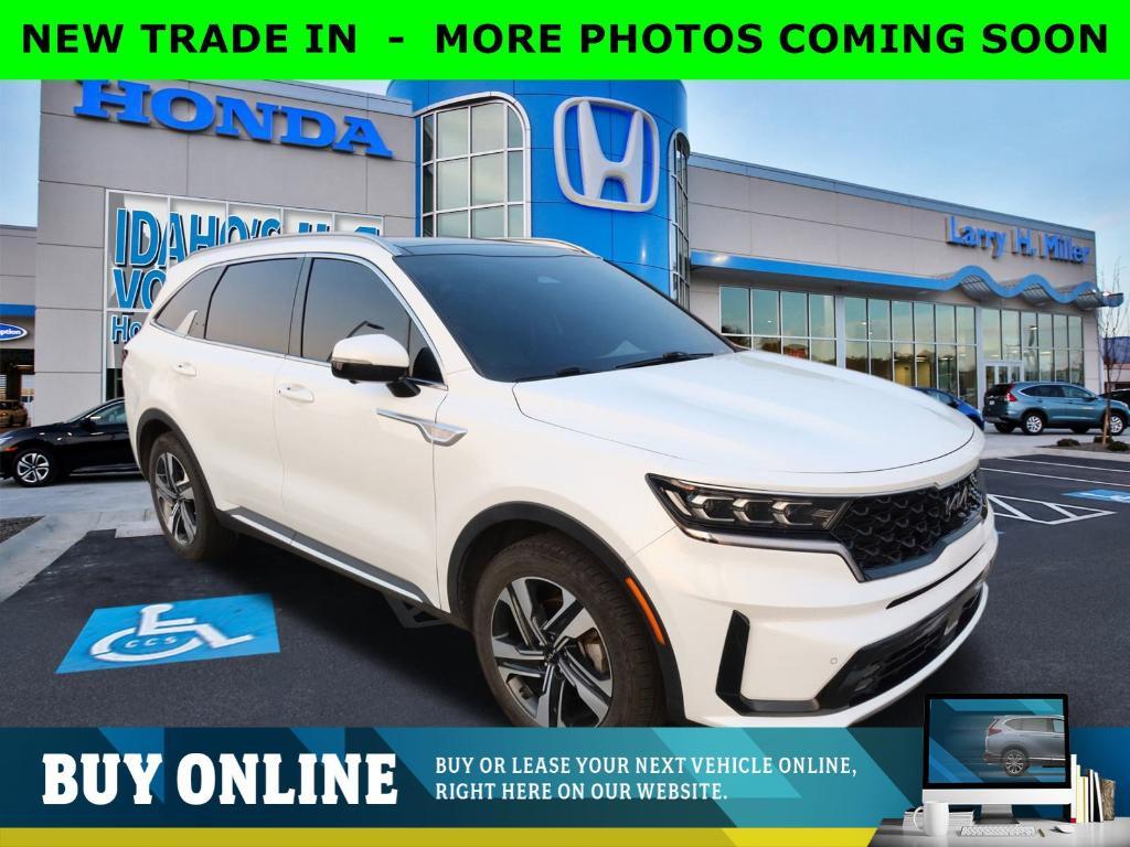 used 2023 Kia Sorento Hybrid car, priced at $31,998