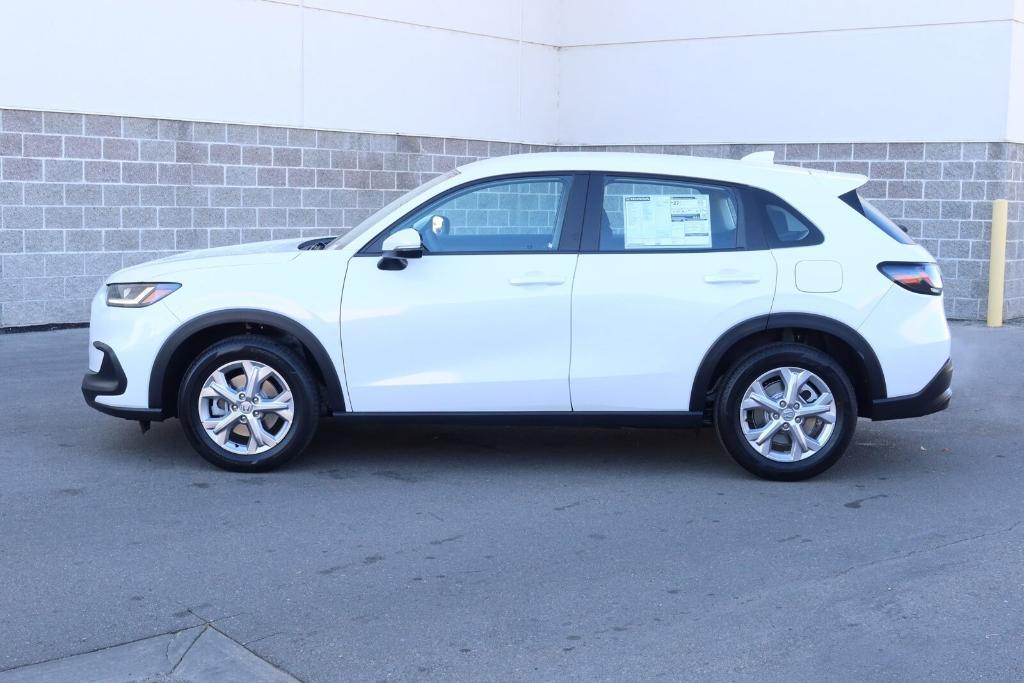 new 2025 Honda HR-V car, priced at $27,733