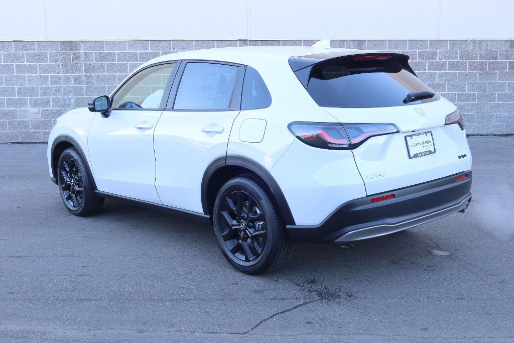 new 2025 Honda HR-V car, priced at $29,605