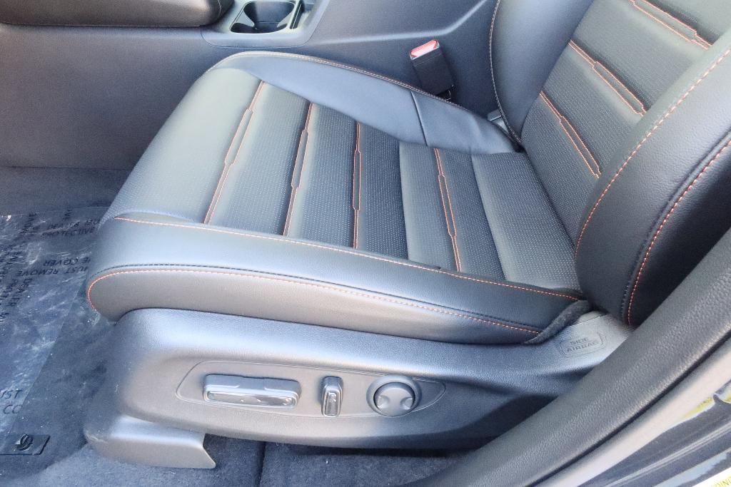 new 2025 Honda CR-V Hybrid car, priced at $40,545
