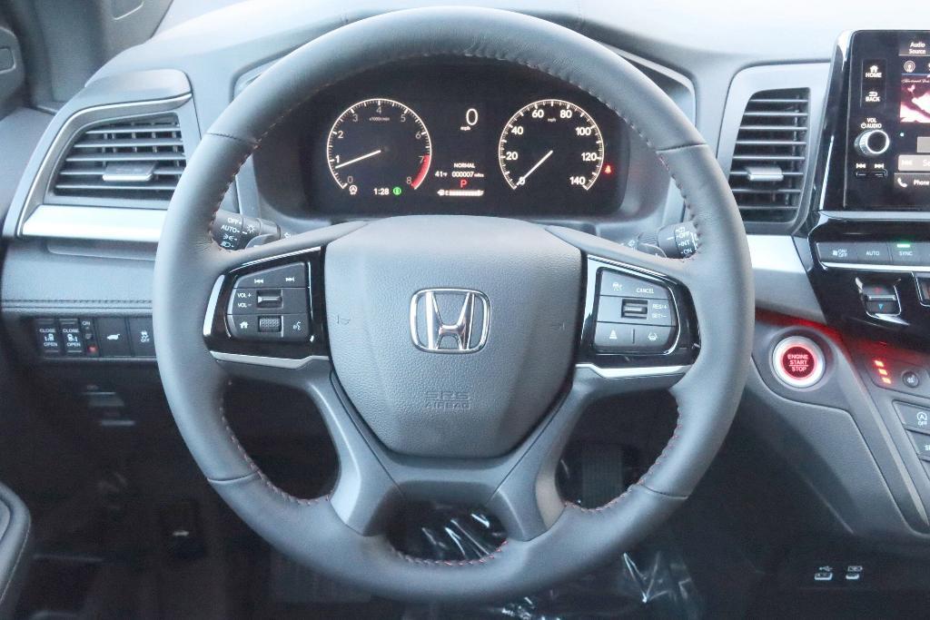 new 2025 Honda Odyssey car, priced at $45,275