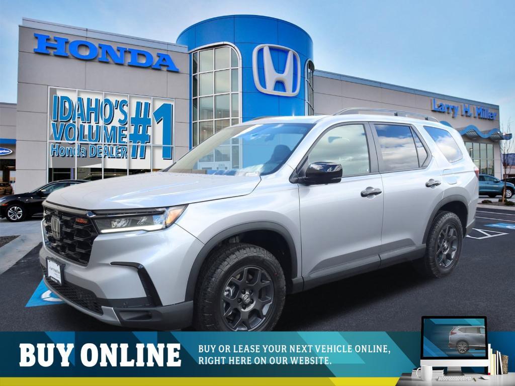 new 2025 Honda Pilot car, priced at $50,895