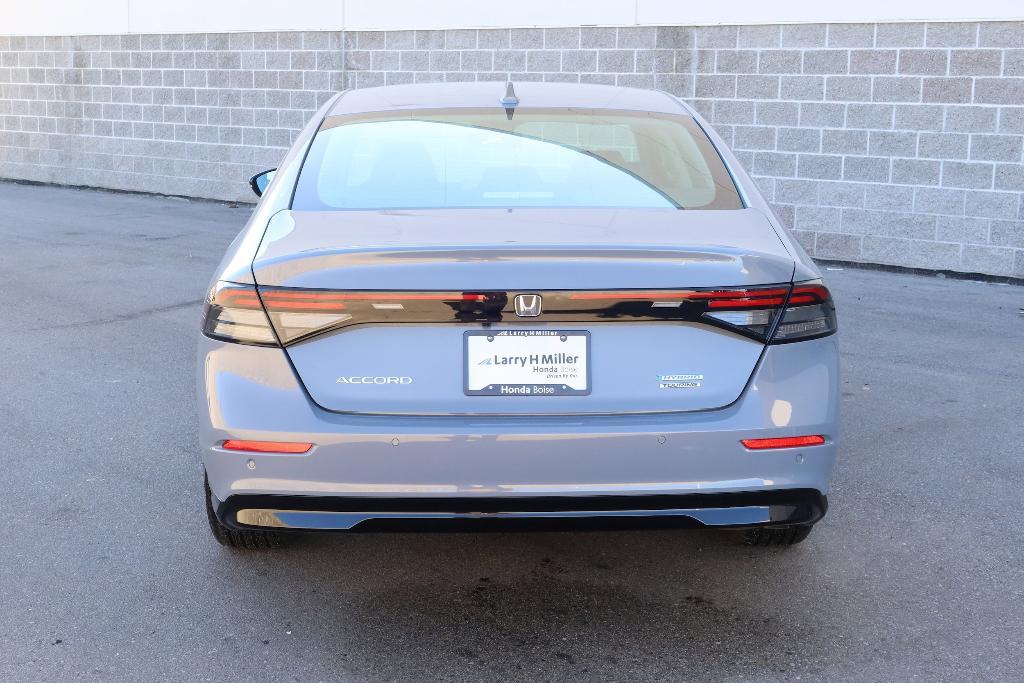 new 2025 Honda Accord Hybrid car, priced at $40,905