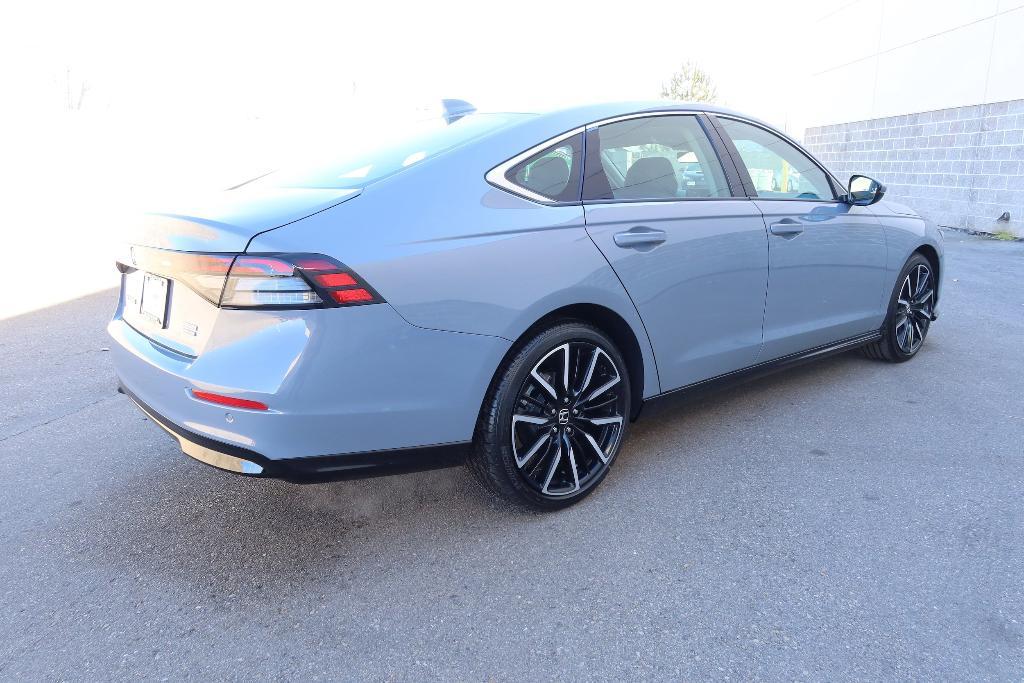 new 2025 Honda Accord Hybrid car, priced at $40,905