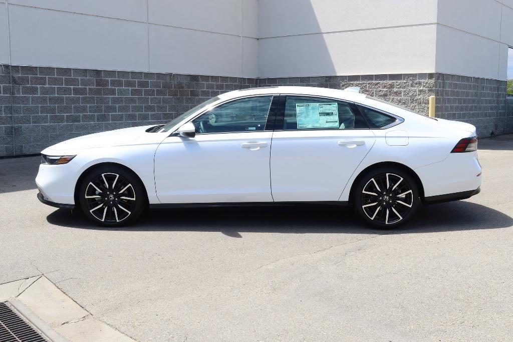 new 2025 Honda Accord Hybrid car, priced at $38,235