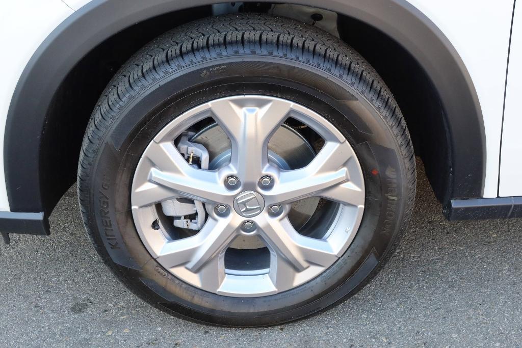 new 2025 Honda HR-V car, priced at $27,733