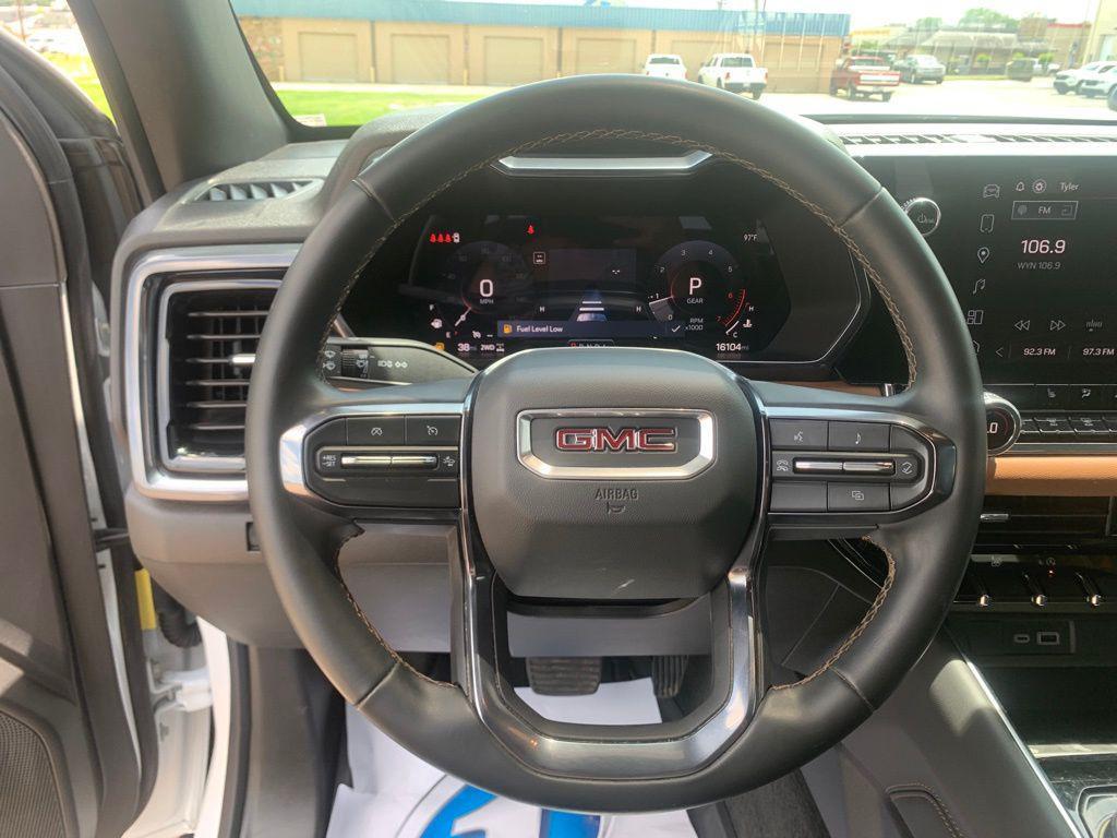 used 2024 GMC Canyon car, priced at $41,775