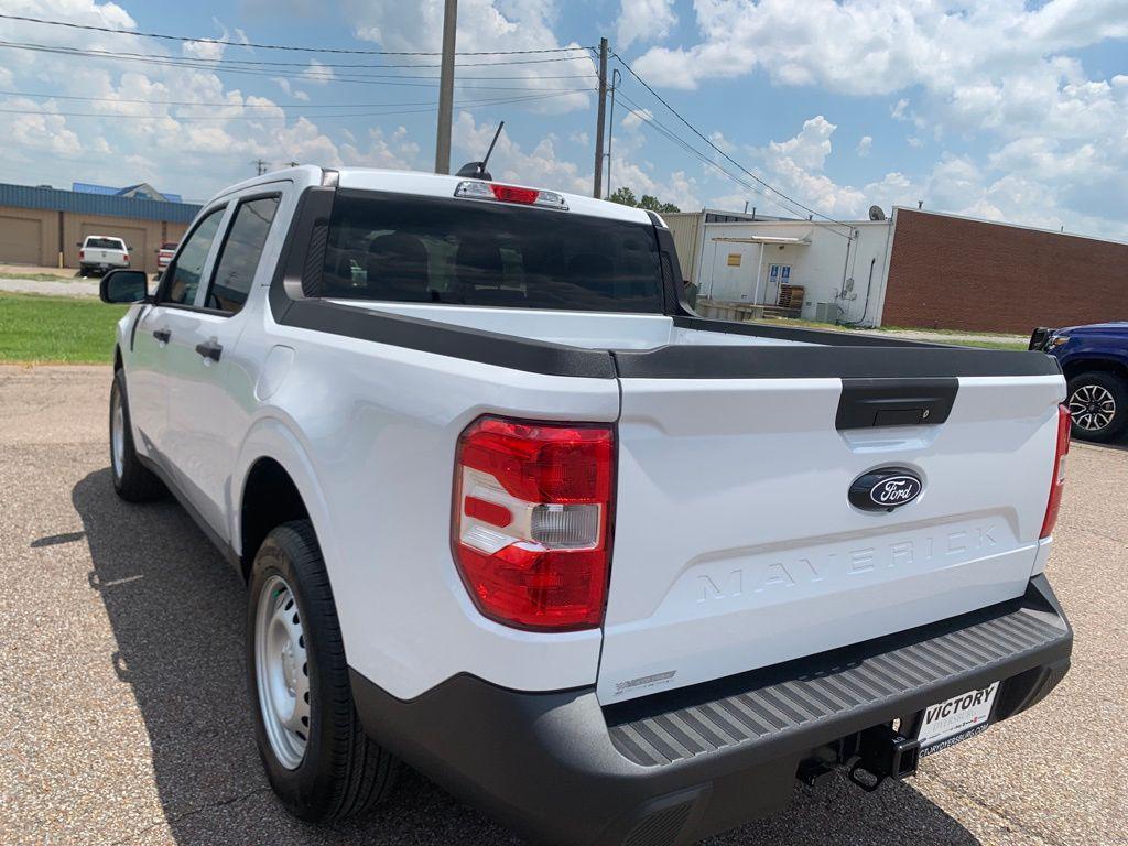 new 2025 Ford Maverick car, priced at $30,075