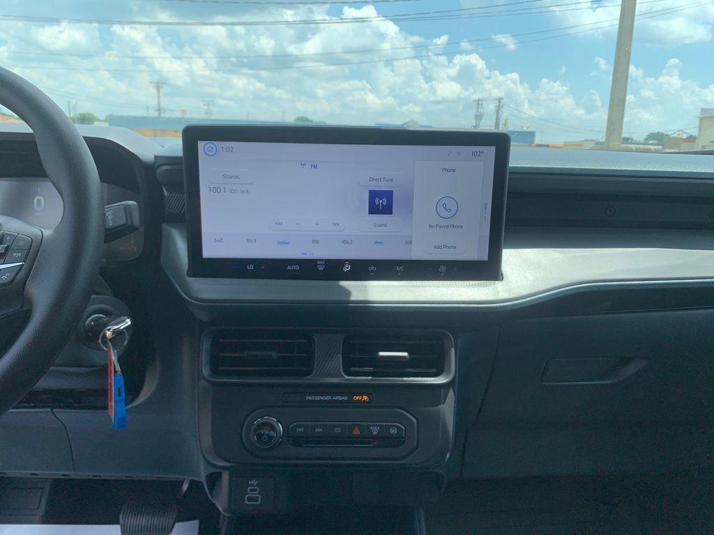 new 2025 Ford Maverick car, priced at $30,075