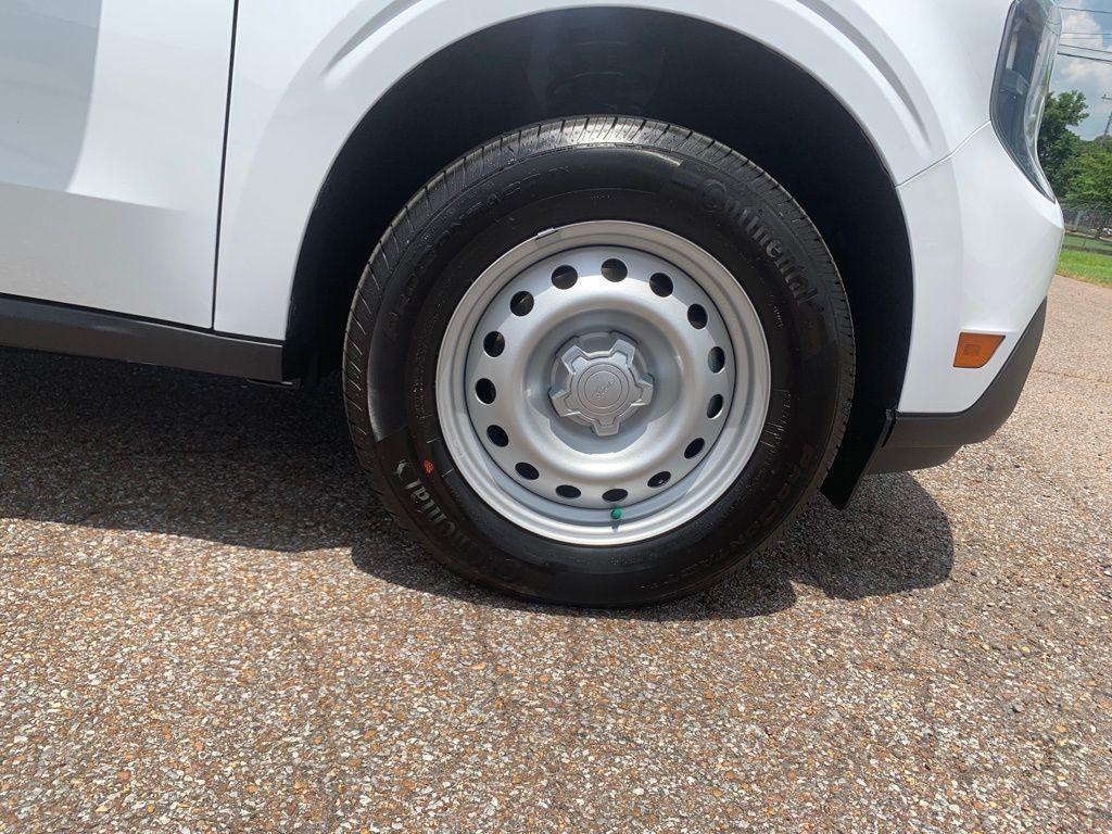 new 2025 Ford Maverick car, priced at $30,075