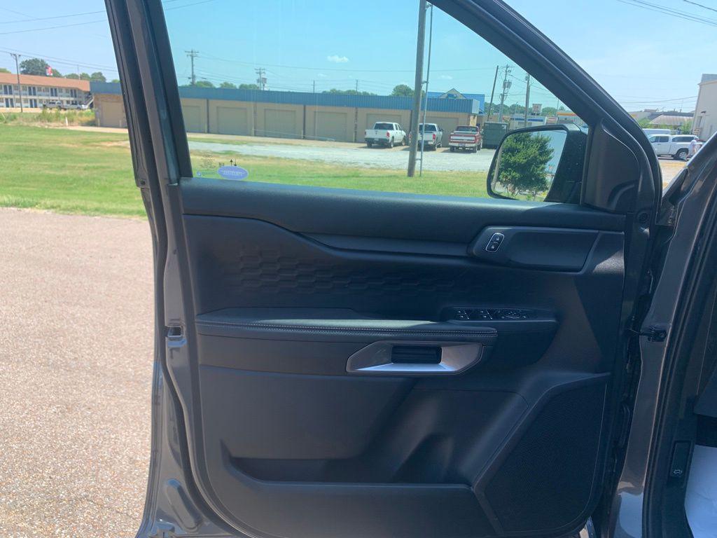 new 2025 Ford Ranger car, priced at $39,355