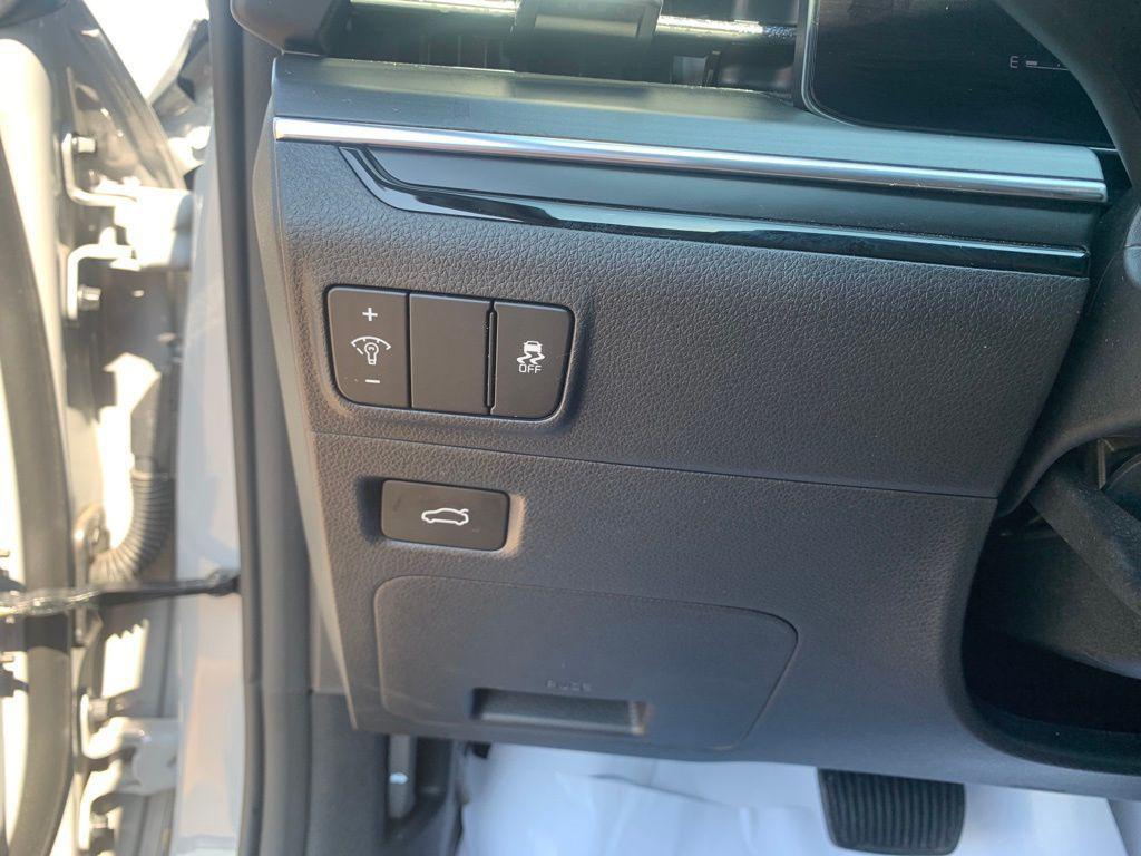 used 2025 Kia K5 car, priced at $31,988