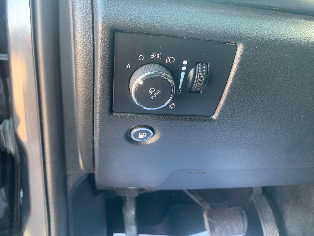 used 2021 Jeep Grand Cherokee car, priced at $22,775