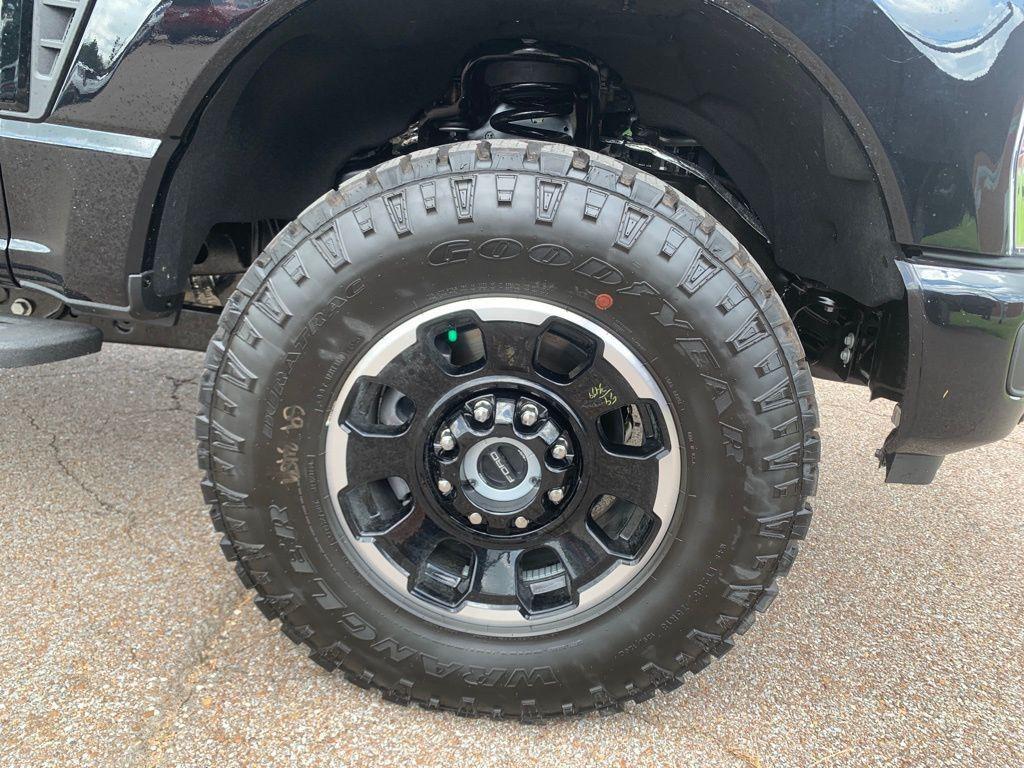 new 2025 Ford F-250 car, priced at $90,988