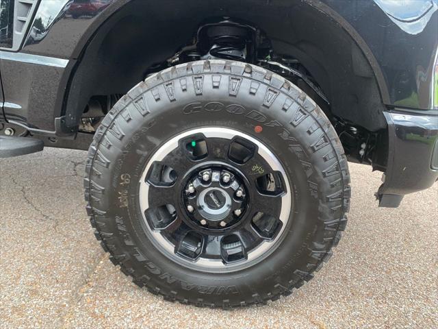 new 2025 Ford F-250 car, priced at $93,705