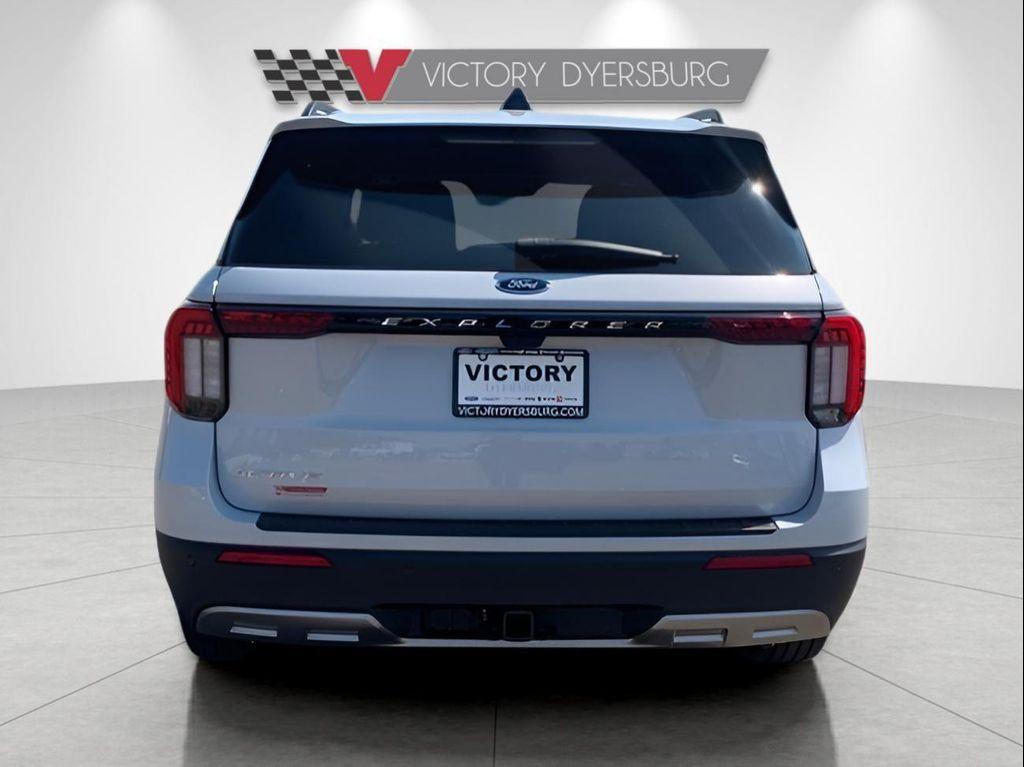 new 2025 Ford Explorer car, priced at $45,665