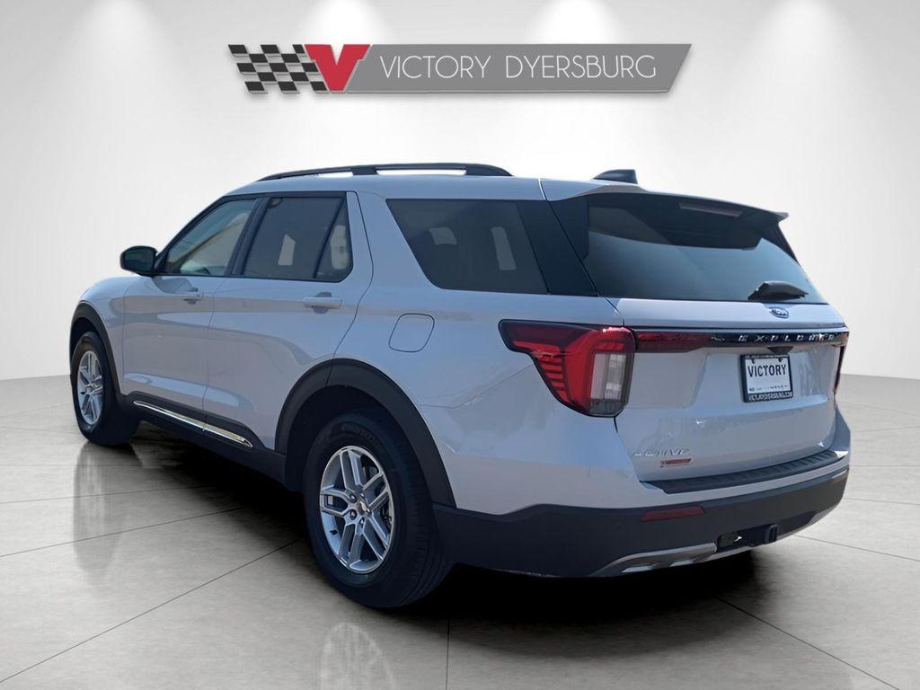 new 2025 Ford Explorer car, priced at $45,665