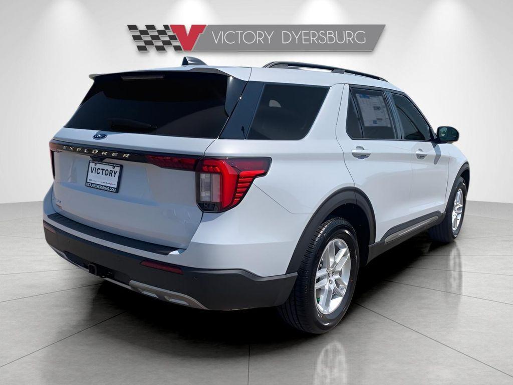 new 2025 Ford Explorer car, priced at $45,665