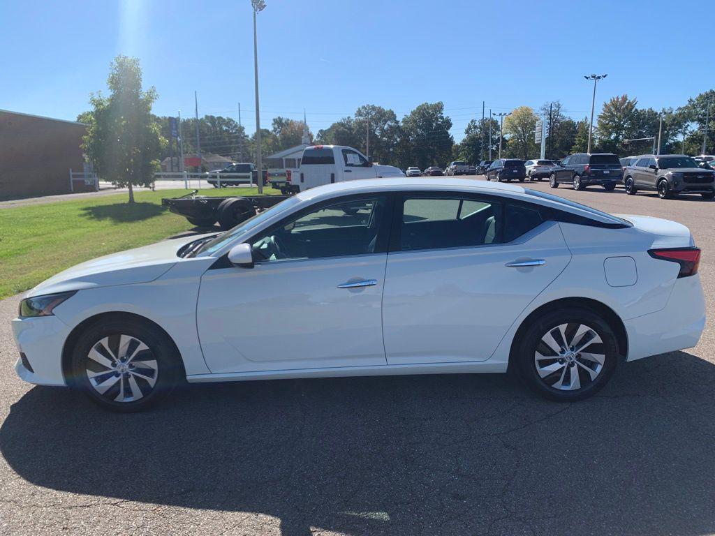 used 2022 Nissan Altima car, priced at $20,988