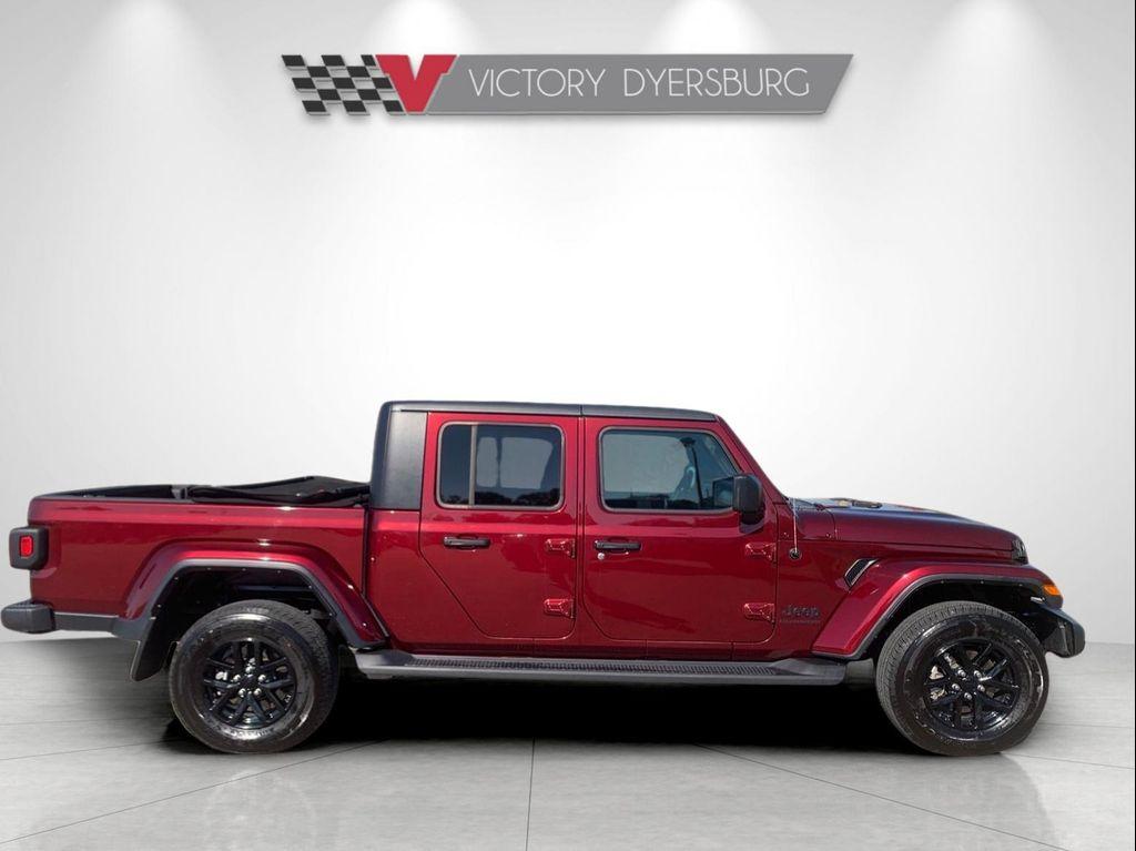 used 2021 Jeep Gladiator car, priced at $32,775