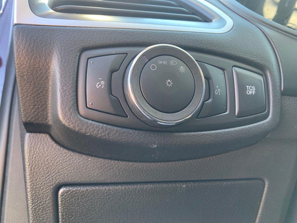 used 2024 Ford Edge car, priced at $26,888