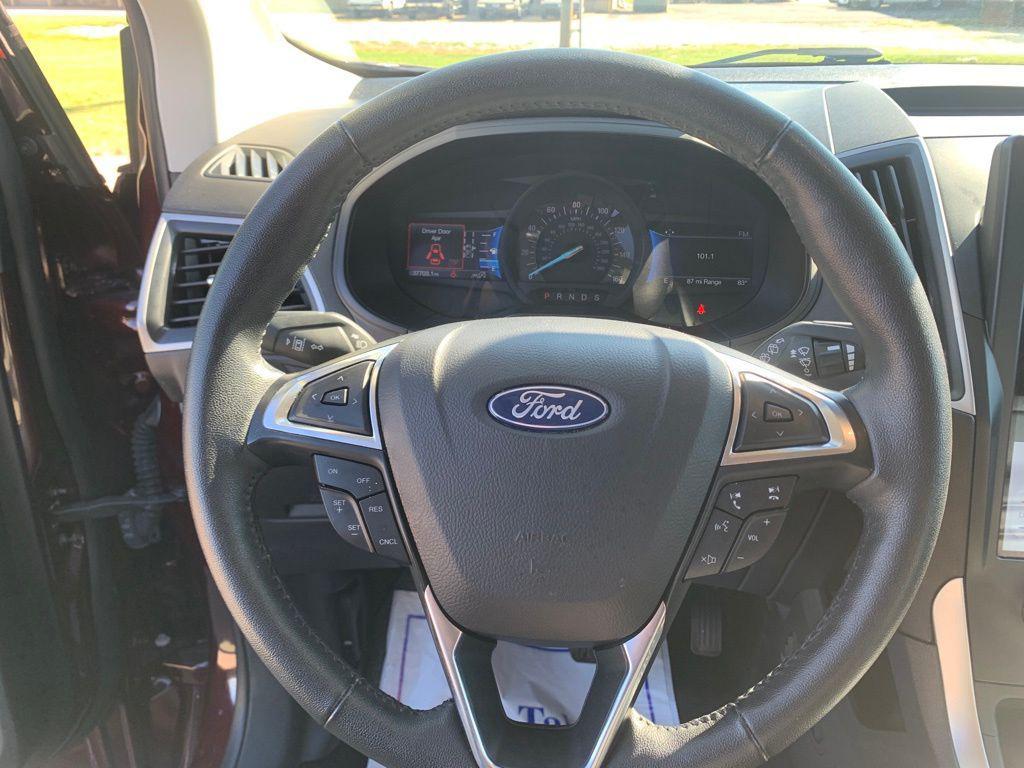used 2024 Ford Edge car, priced at $26,888