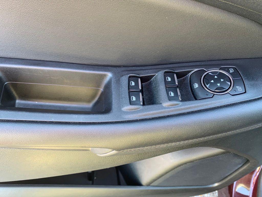 used 2024 Ford Edge car, priced at $26,775