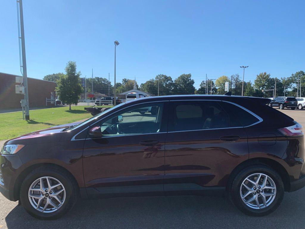 used 2024 Ford Edge car, priced at $26,888