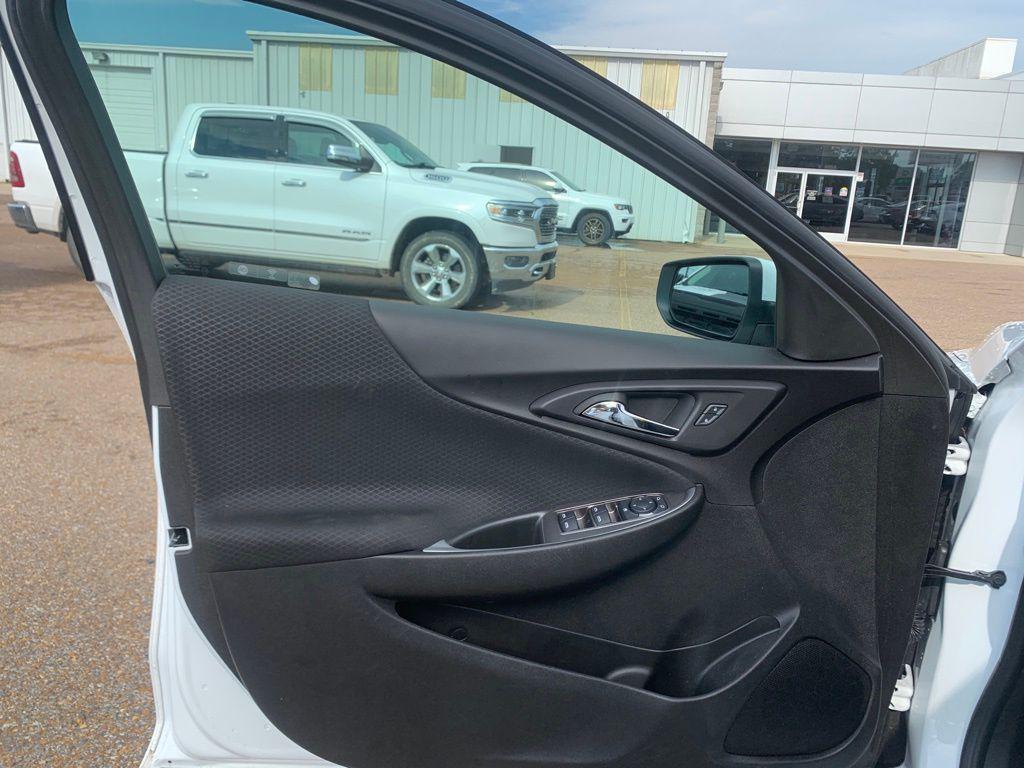 used 2024 Chevrolet Malibu car, priced at $22,988