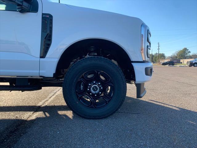 new 2024 Ford F-250 car, priced at $56,988