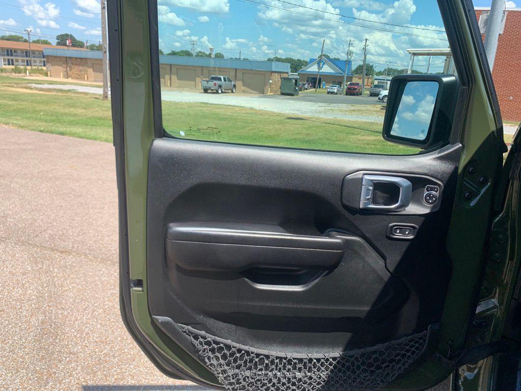 used 2021 Jeep Wrangler Unlimited car, priced at $31,888