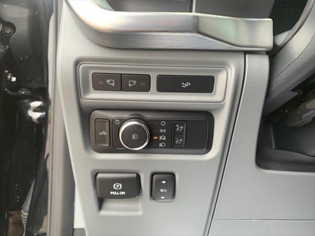 used 2022 Ford F-150 car, priced at $45,615