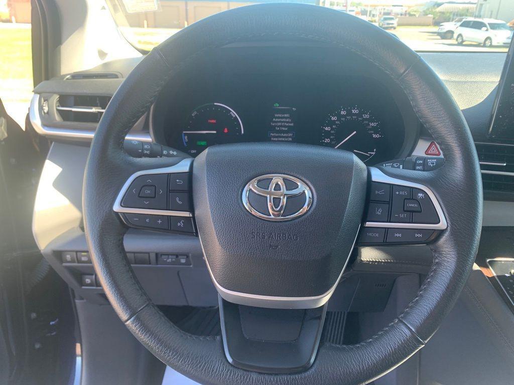 used 2023 Toyota Sienna car, priced at $44,445