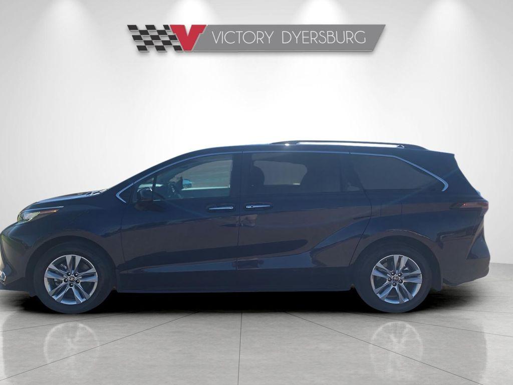 used 2023 Toyota Sienna car, priced at $44,445