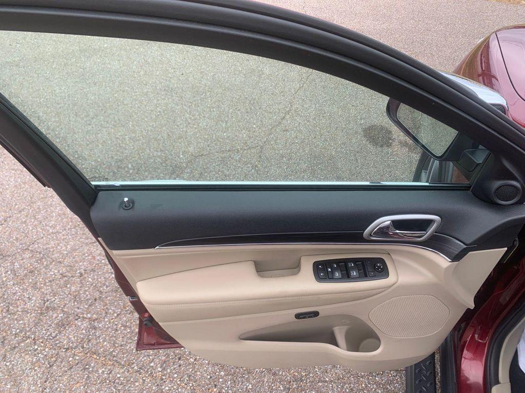 used 2021 Jeep Grand Cherokee car, priced at $26,988