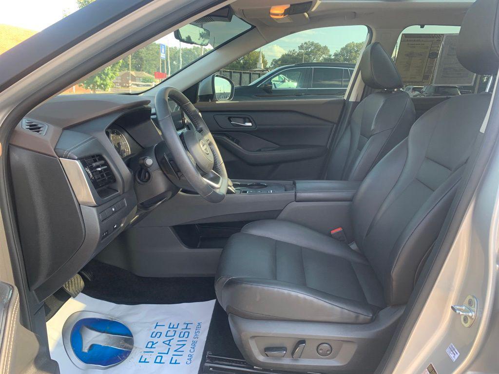 used 2023 Nissan Rogue car, priced at $21,816