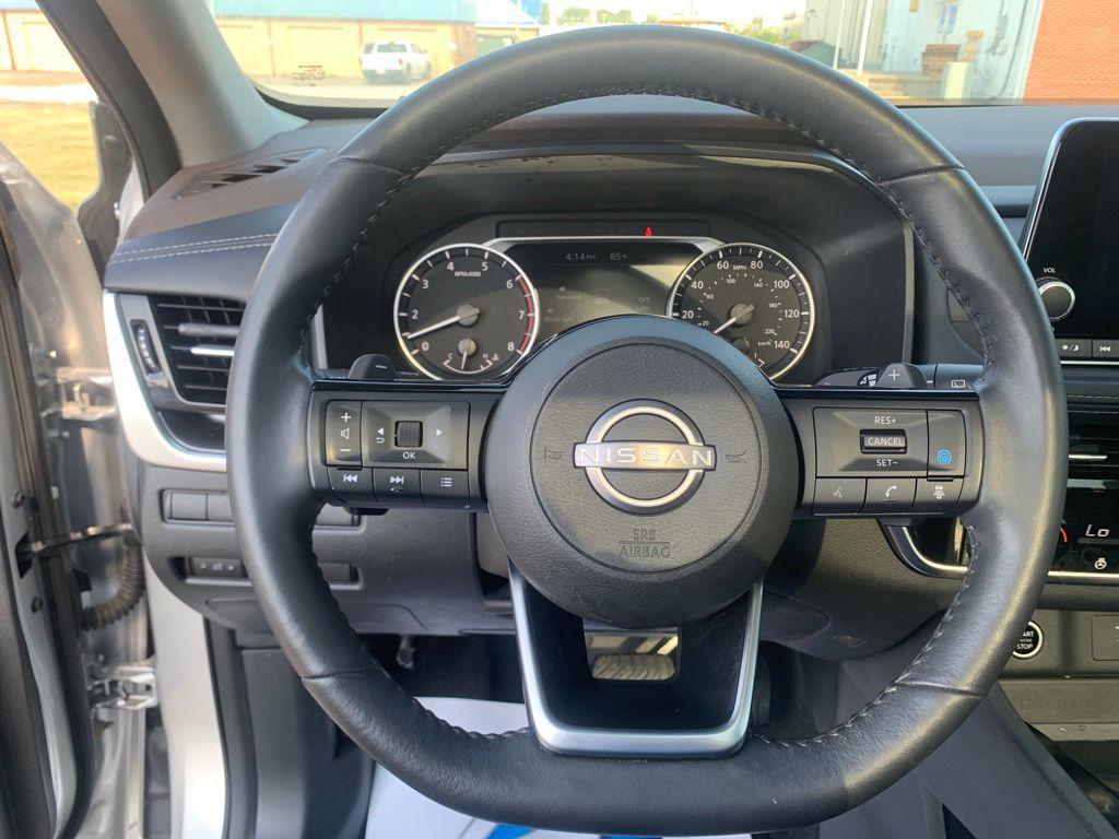 used 2023 Nissan Rogue car, priced at $21,816