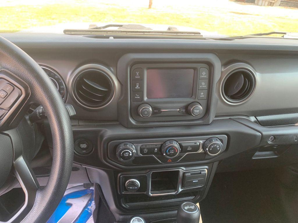 used 2021 Jeep Wrangler Unlimited car, priced at $30,775