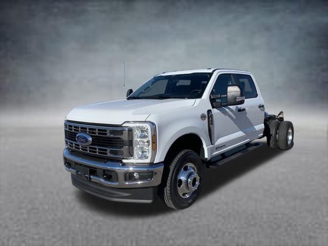 new 2025 Ford F-350 car, priced at $72,630