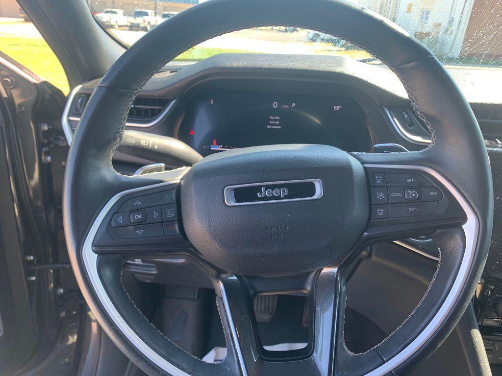 used 2022 Jeep Grand Cherokee L car, priced at $30,988
