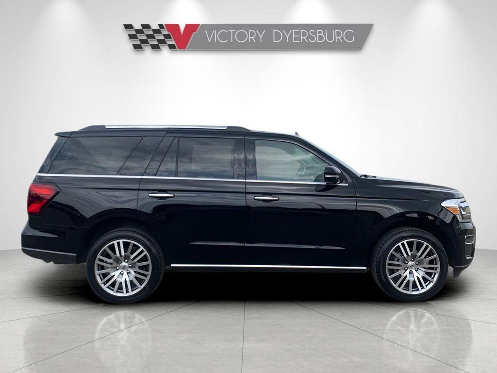 used 2024 Ford Expedition car, priced at $49,894