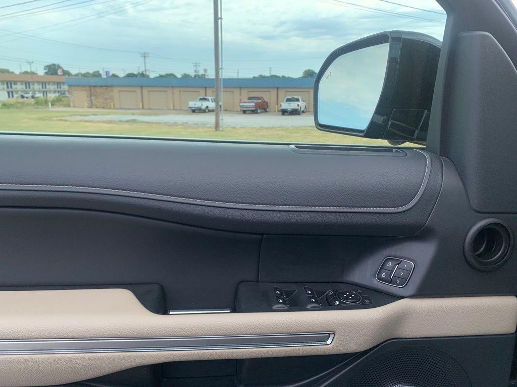 used 2024 Ford Expedition car, priced at $52,775