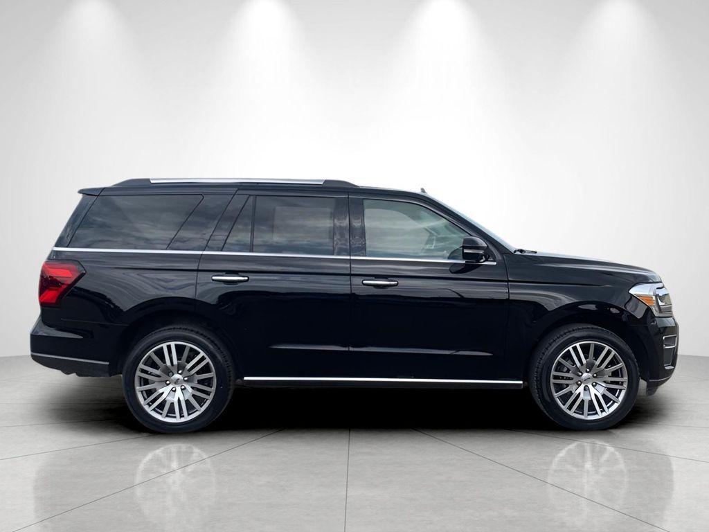 used 2024 Ford Expedition car, priced at $52,775