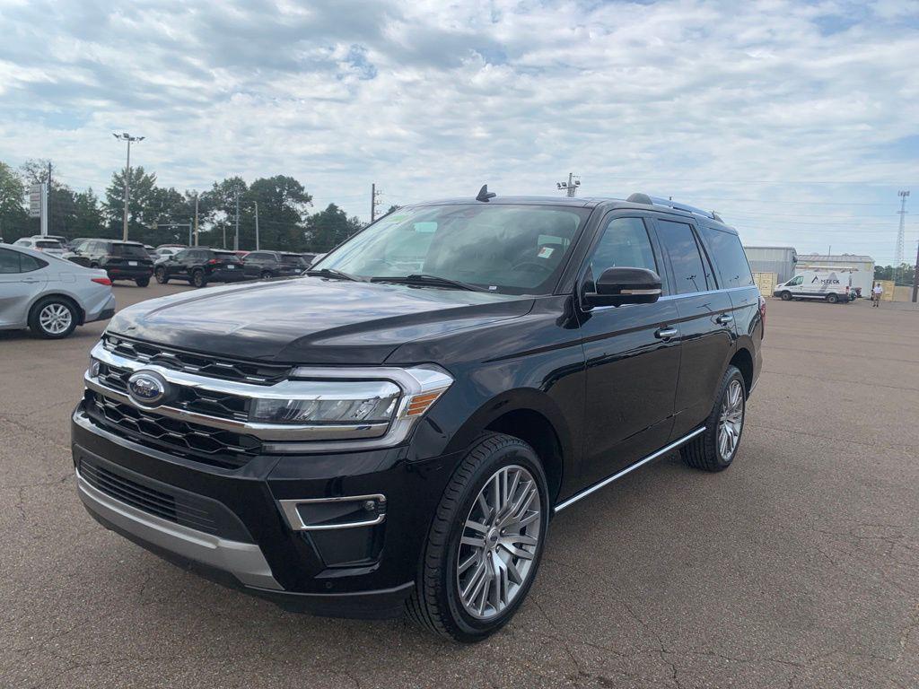 used 2024 Ford Expedition car, priced at $52,775