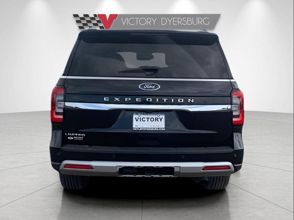 used 2024 Ford Expedition car, priced at $49,894